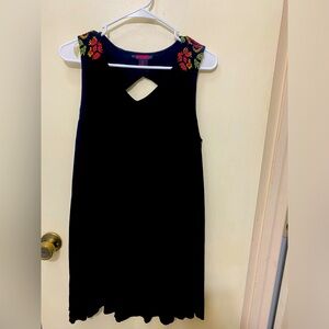 Rock & Roll Embroidered sleeveless dress. Size L